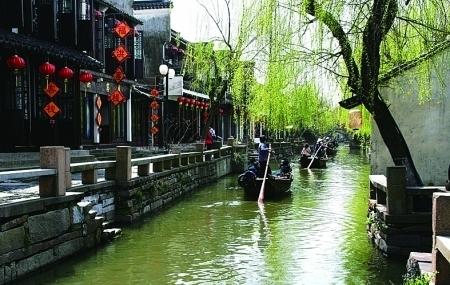 潘斌龙谈贾玲减肥:有两个教练跟着,瘦得跟上学时一样